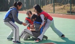 吃瓜群众女版背心,揭秘女版背心背后的时尚魅力